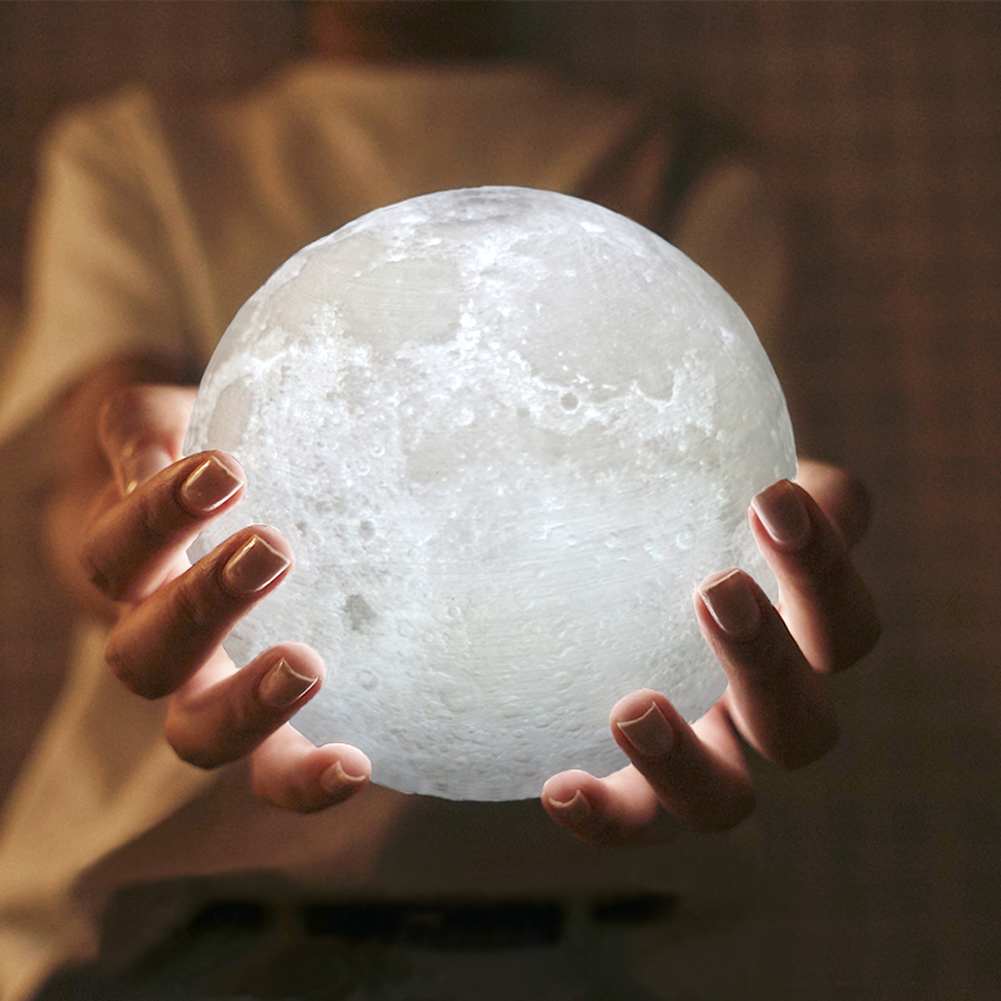 15cm 3D Magical lámpara de luna de dos tonos bolas de Luna decorativas carga USB LED noche ornamento Sensor Velantine artesanías decoración del hogar