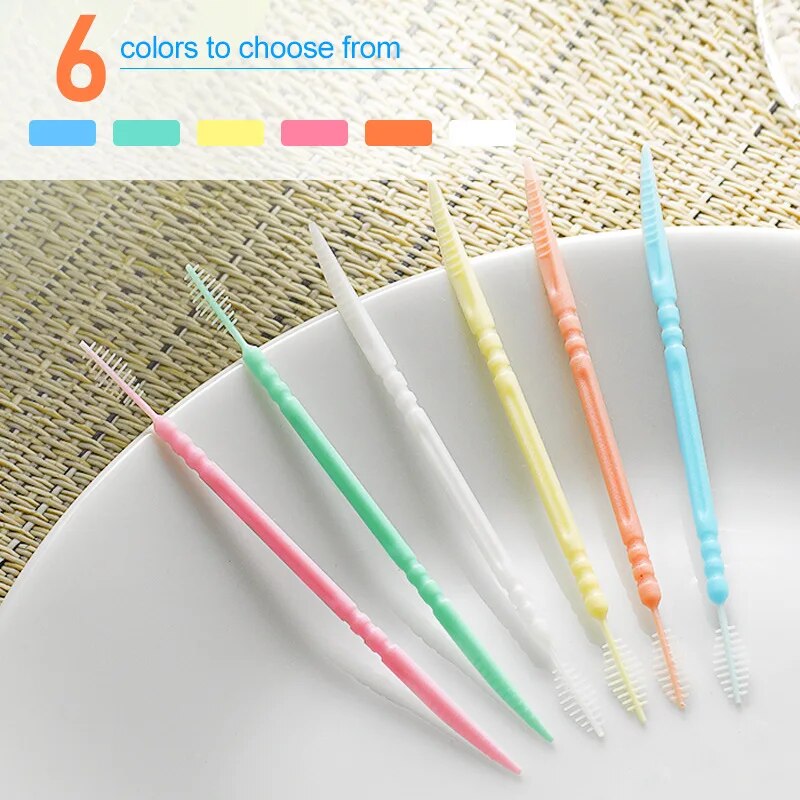 Pennello per stuzzicadenti in plastica 200 pezzi stuzzicadenti in scatola di plastica usa e getta per uso domestico spazzolino interdentale per la raccolta dei denti filo interdentale