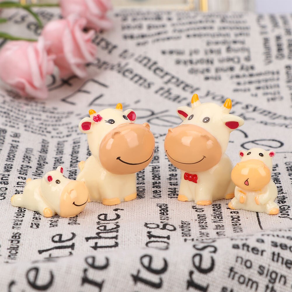 4 stk / sett ku familie ku pappa / ku mor / ku baby miniatyr landskap ornamenter fe hage bonsai diy mini tilbehør
