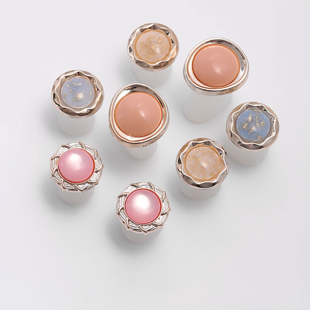 8pcs/set Silicone Toe Separator Soft Manicure Pedicure Tool Pearl Heart Foot Divider Salon Nail Art Tool Japanese Harajuku Style: Light Yellow