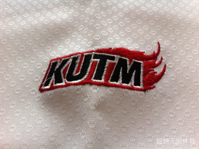 Liquidación Taekwondo, WTF dobok telas jacquard Corea KUTM original genuino bordado uniformes de taekwondo 180 190 200cm