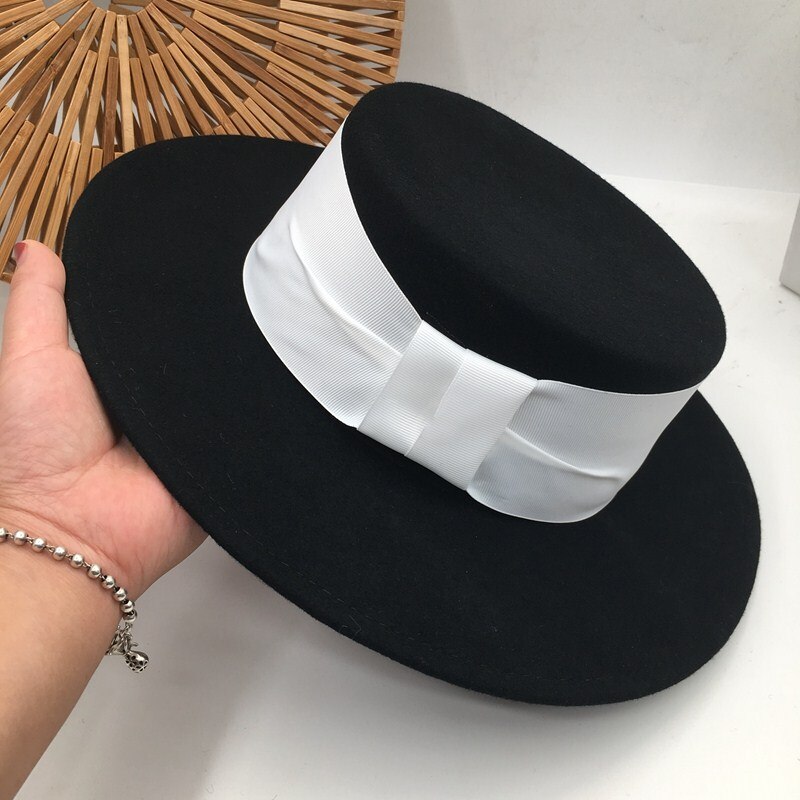 In Europe and the British flat top hat black wool hat Sir hat Fedora Panama