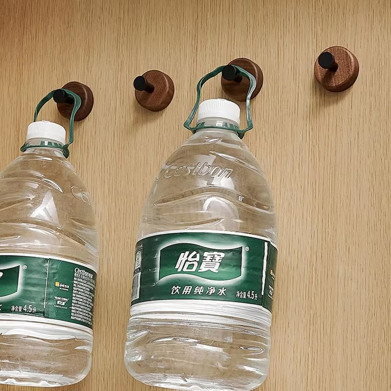 Ganchos autoadhesivos de madera maciza, colgador colgante de nogal, gancho de pared para baño, estante de almacenamiento de abrigos para dormitorio, gancho decorativo para llaves y toallas para el hogar