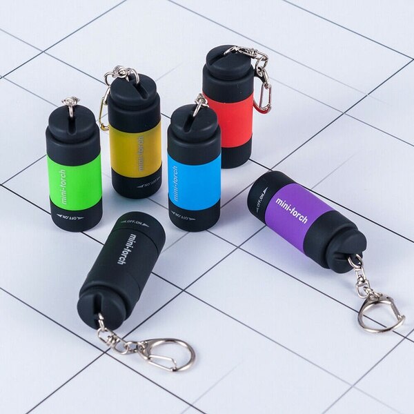 1pc mini nyckelring ficklampa usb uppladdningsbar led-lampa ficklampa lampa vattentät starkt ljus liten ficklampa nyckelring