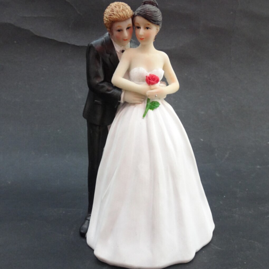 Reusable Romantic Black Groom Bride Marry Resin Figurine Wedding Cake Topper Wedding Decoration Baking Decor Tools: NO9