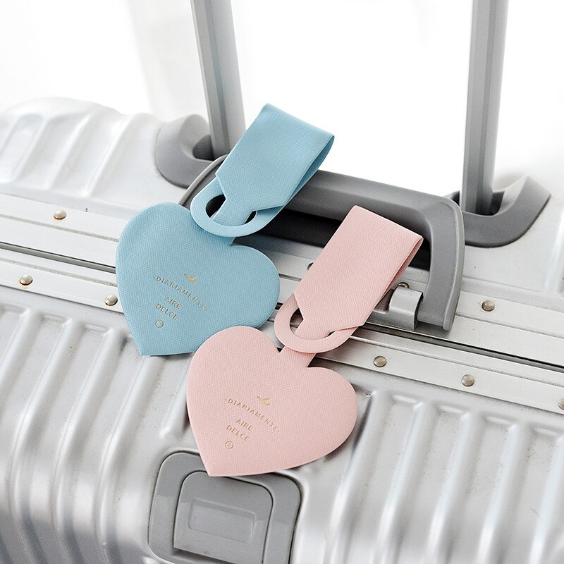 NUOVI Accessori Da Viaggio di figura di Amore Carino Deposito Bagagli Tag Tag PVC Valigia ID Indirizzo Holder Bagaglio Imbarco Tag Etichetta Portatile