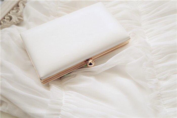 Neue Luxus Handtaschen für Frauen Schulter Umhängetaschen Ketten Abend Klappen Damen Blume Kasten sperren Kupplung Geldbörse