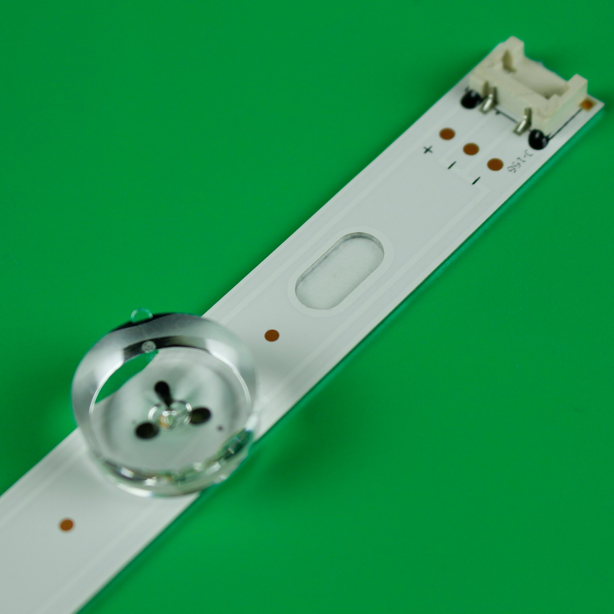 Led-achtergrondverlichtingsstrip met 9 lampen voor lg innotek pola 2.0 39 39 ln 5100 39 la 620s 39 ln 5400 39 la 6218-zd 39 la 620s-z 39 la 620v- za  hc390 dun-vcfp 1
