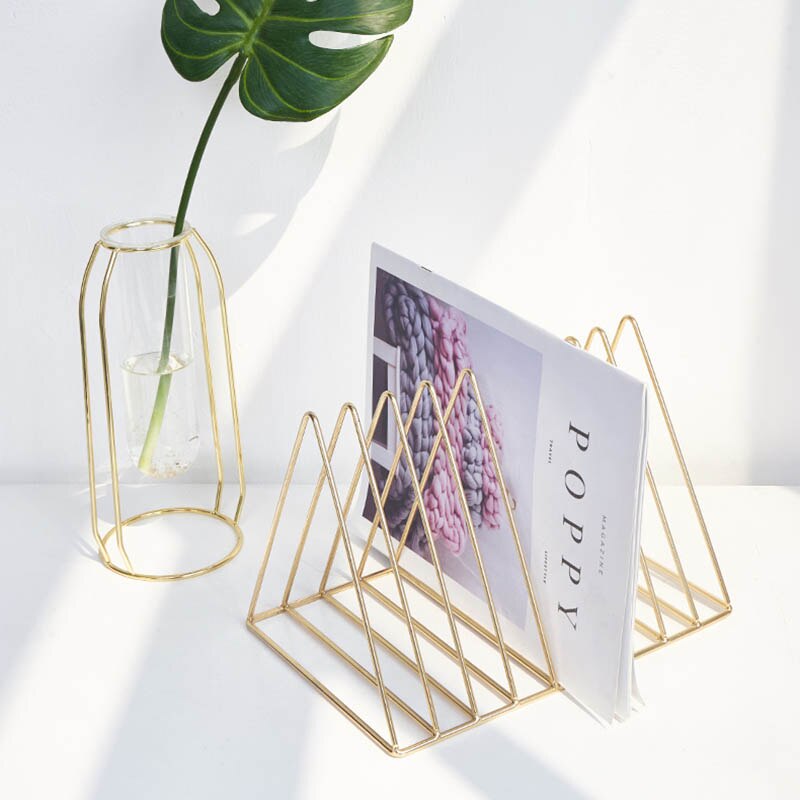 Nordic Iron Triangle Magazine Newspaper Rack Modern Minimalist Study Room Bookcase Office Desktop Bookshelf Ornament Decoration