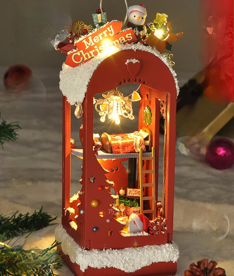 DIY Lantern Cottage Ice and Snow Christmas Handmade Small House Assembly Model Toys Christmas Girl