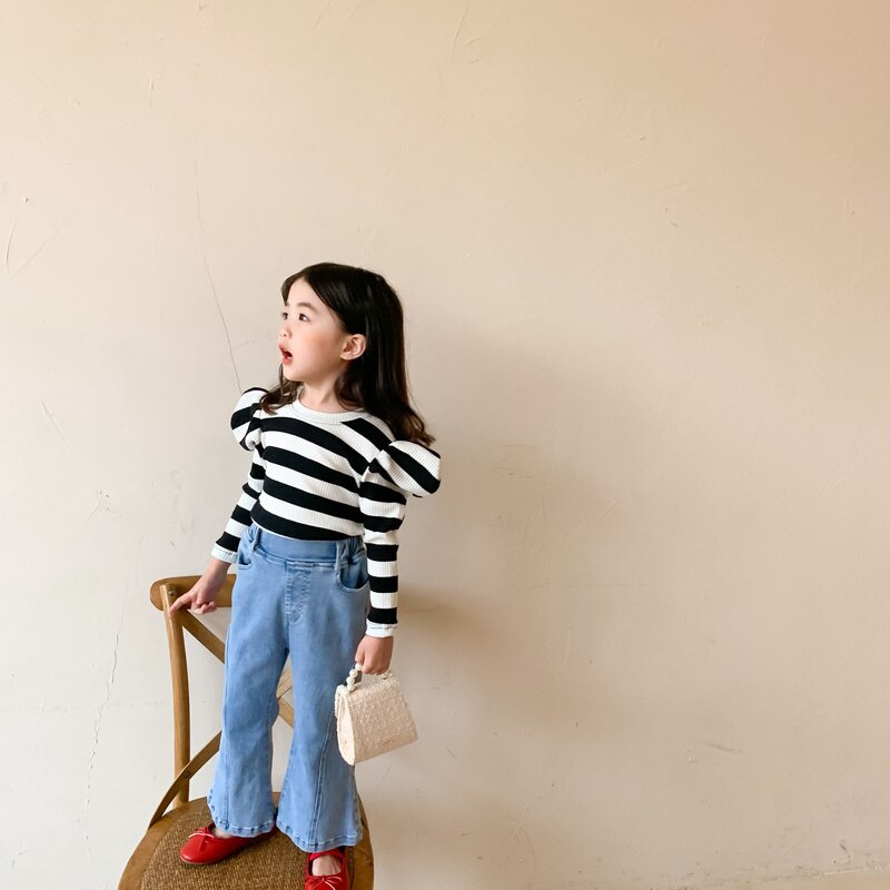 Primavera 2021 moda casual pantaloni svasati in denim per bambini ragazze brevi jeans tinta unita con taglio a stivale