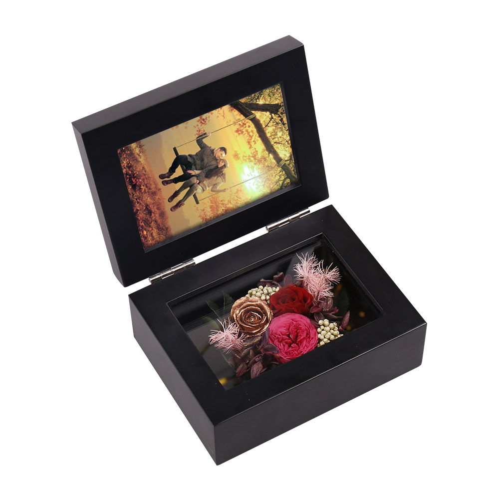 Immortal Flower Photo Frame Rose Picture Frame Never Withered Roses and Eternal Flower Wooden Photo Frame with Forever Flower fo