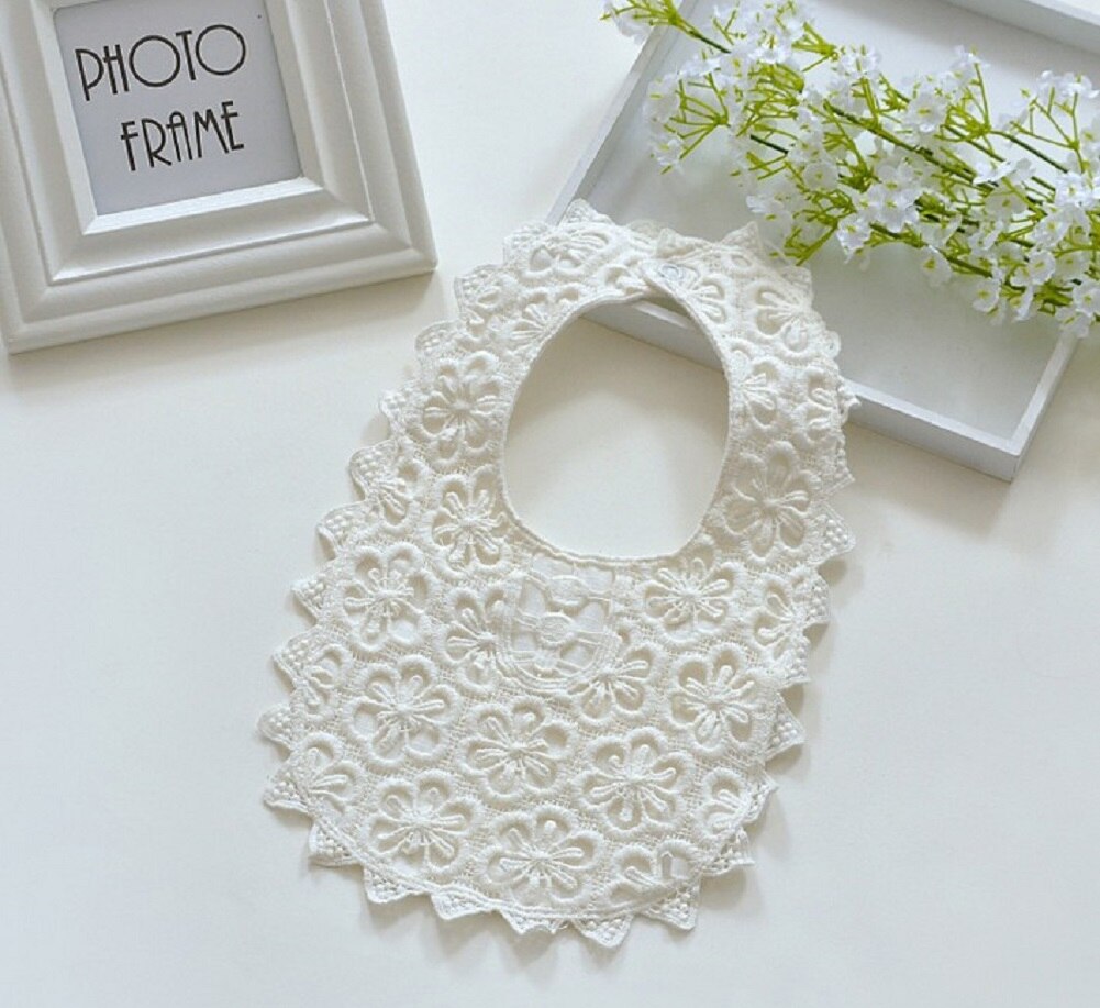 Baby Infant Spitze Bib Schöne Gefälschte Kragen Blume Bib Retro Speichel Handtuch Runde Baby Bib Baumwolle Spitze Gefälschte kragen Bib: B5
