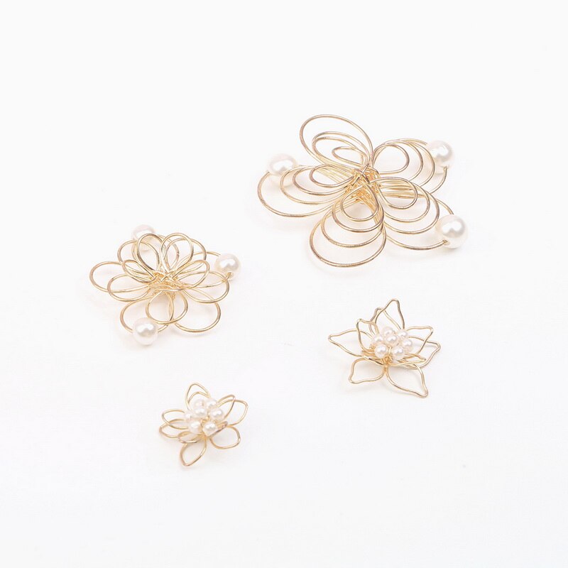 10 Pcs Gouden Kleur Draad Bloem Charms Handgemaakte Bloem Hangers Voor Vrouwelijke Diy Earring Sieraden Maken Oorbellen Accessoires