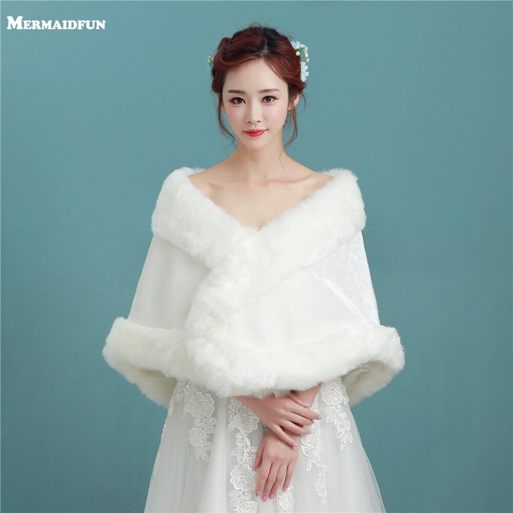 Winter Faux Fur Warm Bridal Wraps Beautiful Boleros Bridal Jacket Wedding Accessories