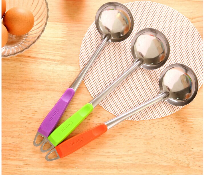 Colorful handle stainless steel spoon stirring kitchen soup can be hanging colander pot spoon kitchen accessories cooking tools