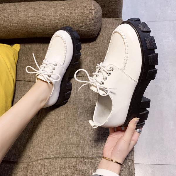 Derbyskor dam skor kvinnlig skor brittisk stil träskor plattform dam rund tå fritidsskor matchande läder: 2 / 39