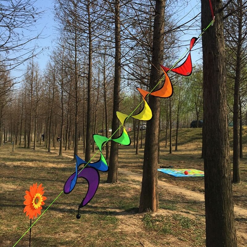 Regenboog spiraal windmolen kleurrijke wind spinner tent vlieger lange staart nylon buiten tuin huisdecoraties yyy 9135