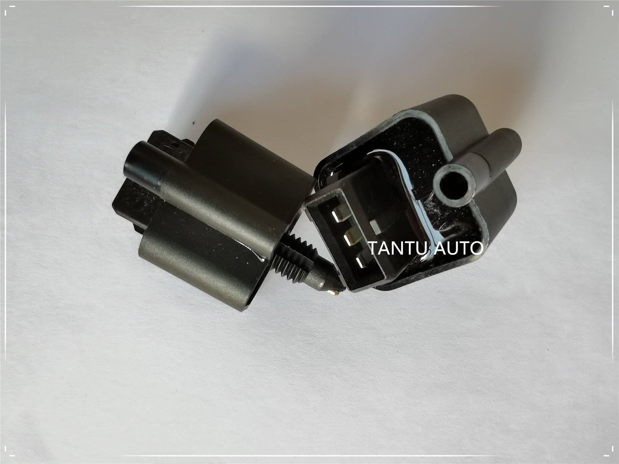 Tuyau De Ventilation Séparateur Huile-Eau Pour Moteur - Réf. A6110780249 - Compatible Mercedes, BMW, Etc.