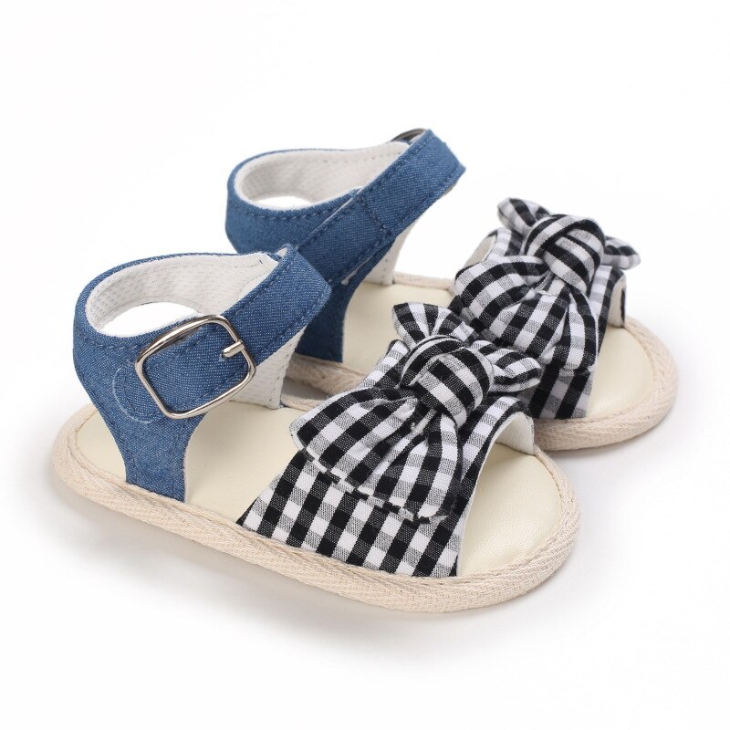 Sandales d'été respirantes pour bébés filles de 0 à 18M, chaussures de princesse papillon à semelle souple de couleur unie pour l'extérieur et l'intérieur des tout-petits: Black grid / 13-18 mois