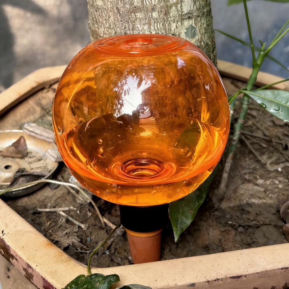 2 Pcs 500ml Automatic Watering Ball Plant Self-Irrigation Drip System Plant Drip Watering Garden