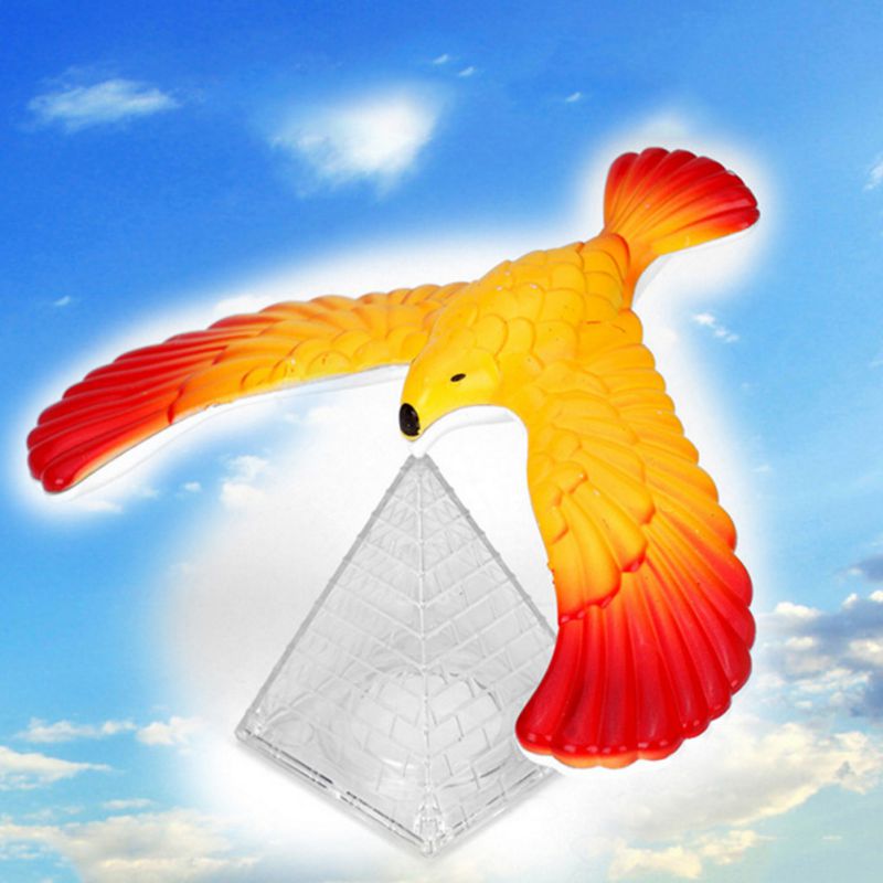 Stress relief magisk balancering fugl finger legetøj med pyramide base børn fysisk videnskab desktop nyhed ørn trick fest legetøj