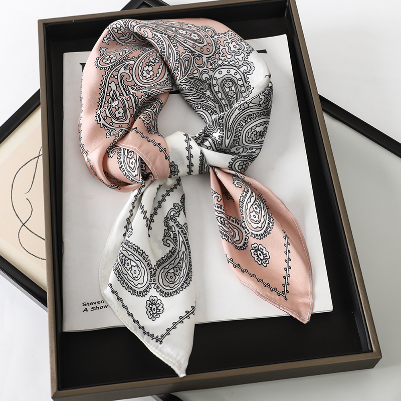 Lenço de seda quadrado luxuoso para mulheres, bandana de cetim, lenços estampados, faixa de cabeça, xale de cabelo feminino, hijab, 70cm: Camuflagem do deserto