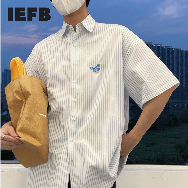 Iefb / herretøj sommerfuglbroderi koreansk stil skjorte afslappet par oversize stribet skjorte tidevandstøj 9 y 2669