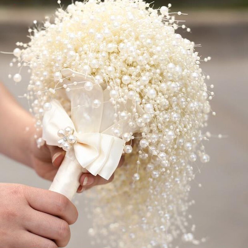 SexeMara Wedding Bouquet Handmade Waterfull Bride Bouquet Wedding Flower Bridal Bouquet Full Pearls Ivory&amp;white Bouquet