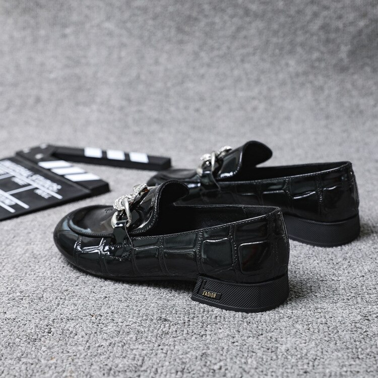 Bløde sko kvinde lejligheder krystal kvinder rund tå afslappede kvindelige sneakers kvinders mokkasiner lavvandede mund kjole rhinestone bedstemor