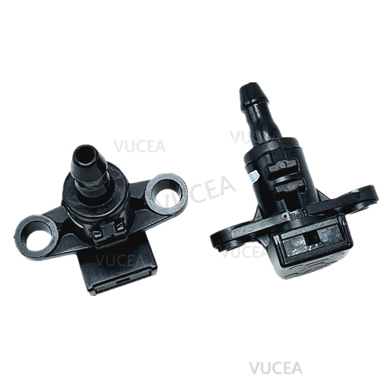 1 pair Genuine For Windshield Washer Nozzle Cleaning nozzle of wiper For Kia Rio - K3 Cerato Forte Shuma