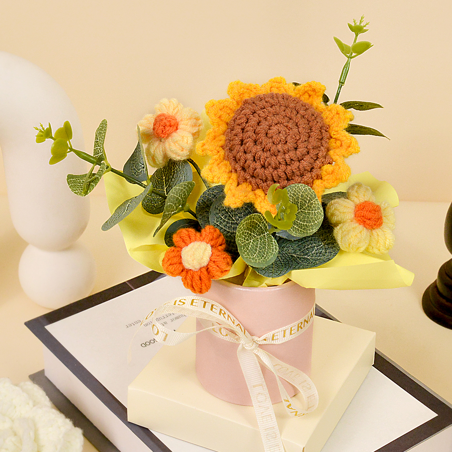 Ramos de flores de ganchillo hechos a mano, tela tejida de ganchillo, ramo de rosas y girasoles, decoración del hogar y para mujer, esposa, mamá, 1 ud.: YELLOW