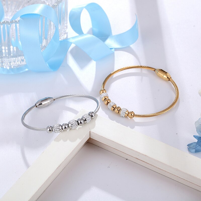 exquisit Drei Zirkon Perle Armreif Edelstahl Kabel Twist Draht Streifen Gold Farbe Frau Armbinde Geburtstag Jahrestag