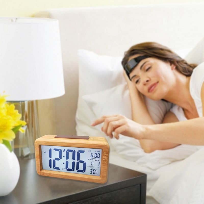 Easy Setting Wooden Digital Alarm Clock with Temperature, Date, Backlight, Snooze Functions for Bedroom Non Ticking