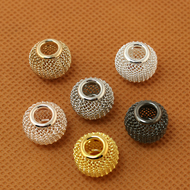 Bague ADEN Or 585 Blanc Saphir et diamants 1.358grs