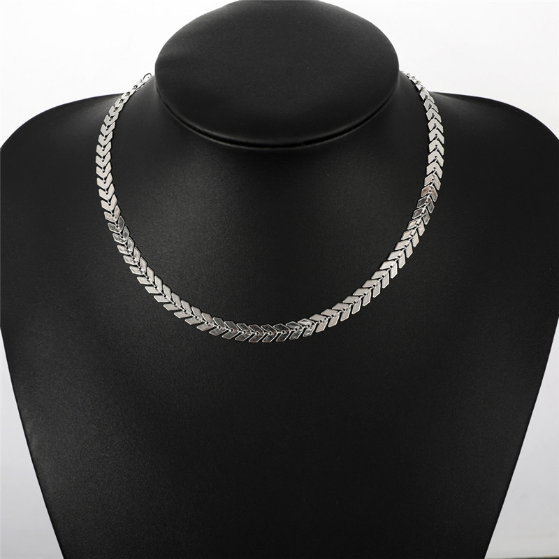GothicMulti choker Necklace Women Flat Chain Chocker On Neck Jewelry Two Layers Necklaces Collares Fishbone Airplane Necklac: Light Yellow Color