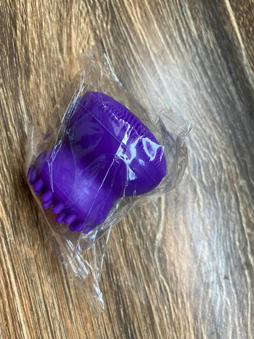 1 Pc Silicone Small Octopus Facial Cleansing Brushes Face Cleaning Washing Brush Massage Beauty Instrument Clean Pores/Exfoliate: B04