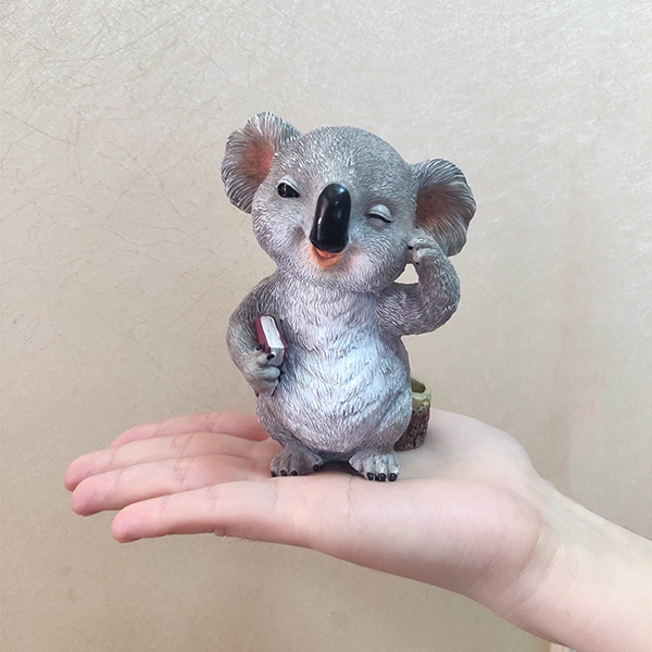 Söta koalafigurer djurstatyer hartsglasögon stativ penna solglasögonhållare behållare skrivbord heminredning