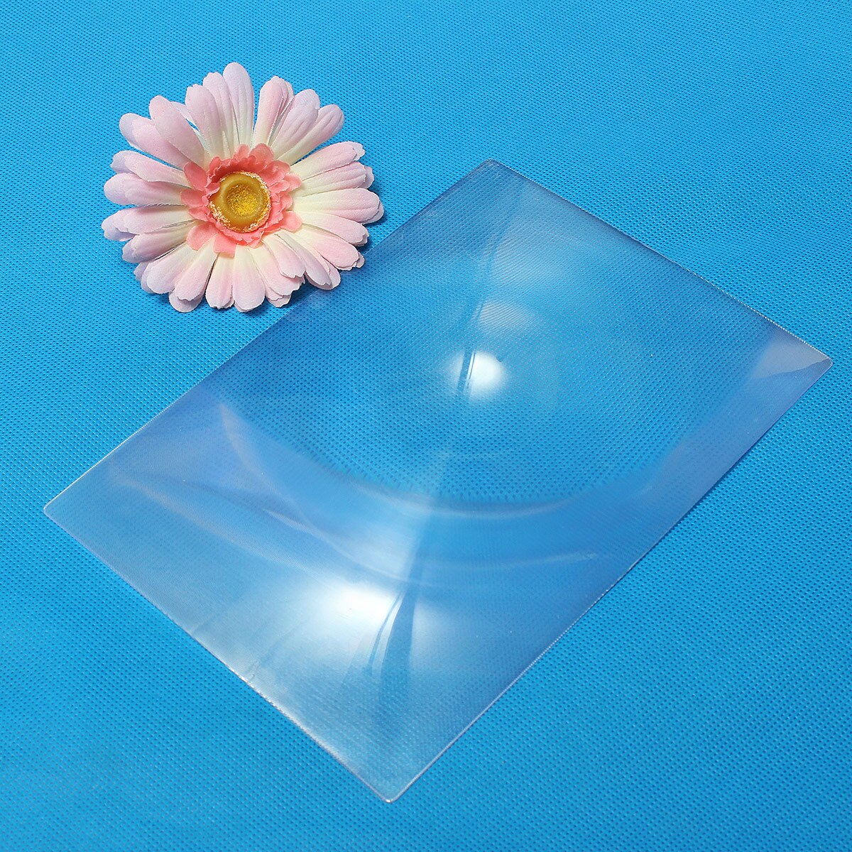 Full Page Magnifying Sheet Fresnel Lens 3X Magnification PVC Magnifier