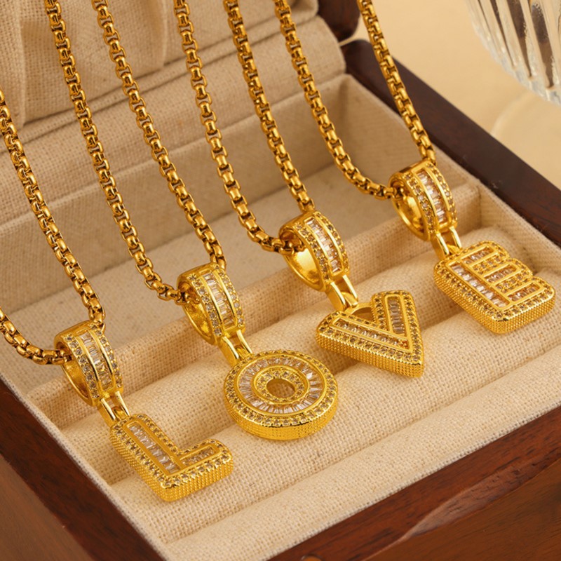 26 Letters Pendant Necklace For Women Men Unisex Stainless Steel 18K Gold Plated Waterproof Long Necklaces Couples Neck Chain
