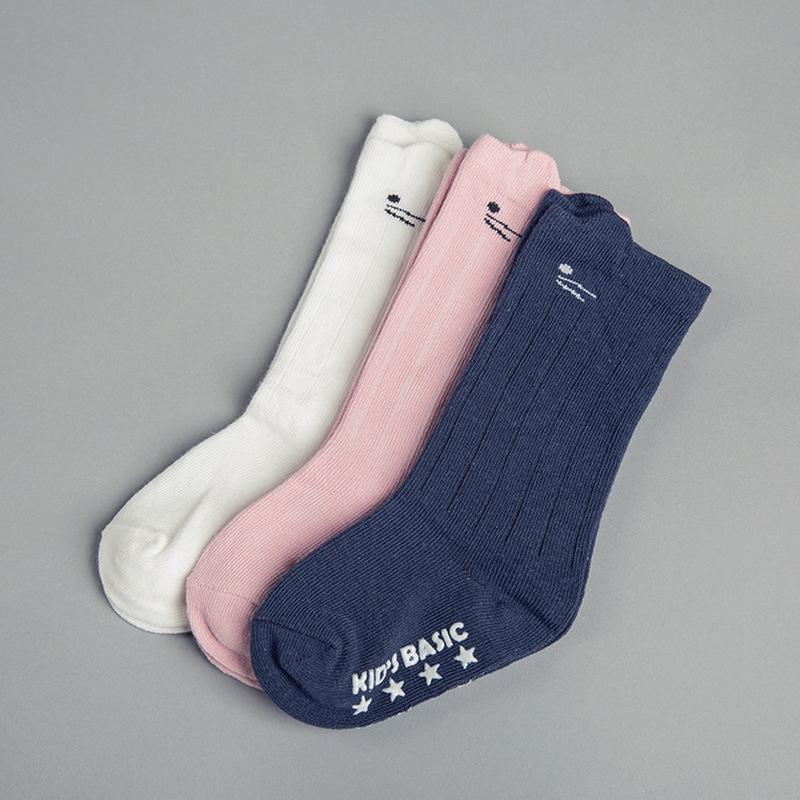 Cute Little Girl Knee High Socks Leg Pants 0-4 anni in cotone senza calzini di ventilazione scivolosi