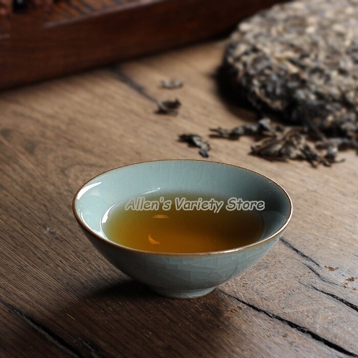1PC Porcelain cup Chinese Longquan Celadon Teacups Bowl China Celadon Crackle Teacup coffee cups Golden Fish teaset tea set sets
