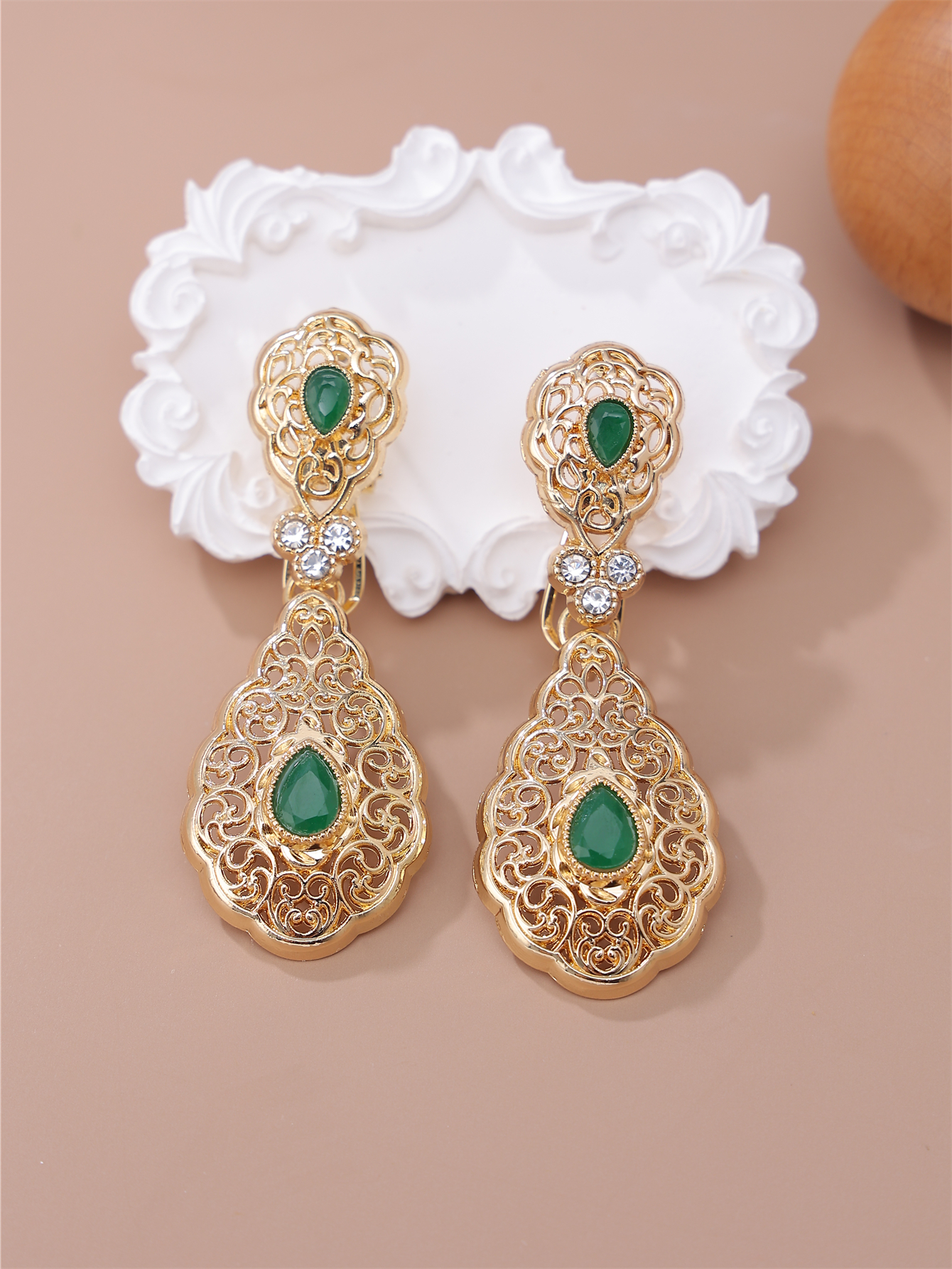Pendientes decorativos nupciales marroquíes, joyería para las orejas de hueco, accesorios populares para mujeres para fiestas y festivales de bodas: Color amarillo dorado claro