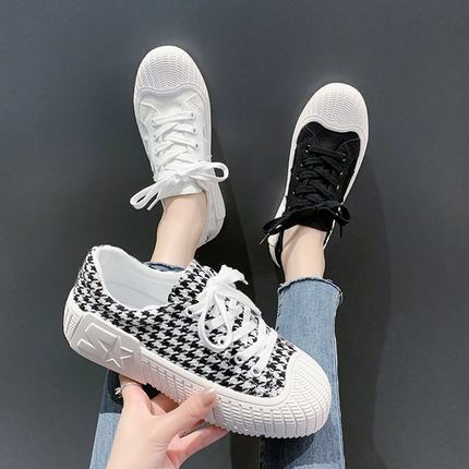 Lærredssko kvinders forår, sommer og efterår casual all-match åndbare flade sneakers i stor størrelse