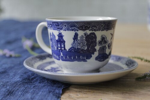 Cute Kawaii Pretty Espresso Ceramic Cups Luxury Kids Afternoon Services Coffee Cup Original Caneca Porcelain Tableware: Style 8