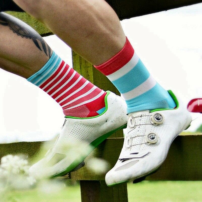 Unisex farverige print cykelstrømper udendørs monteret sportscykel fodtøj til landevejscykel sokker mænd, der kører basketball sportsstrømper