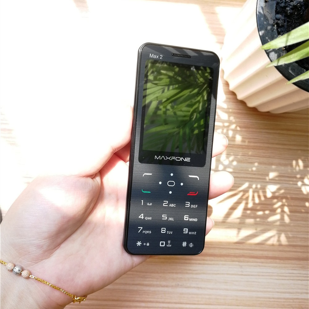 Goedkope Push-Knop Mobiele Telefoon 2.4 Inch Scherm 850Mah Dual Sim Camera Bluethooth Spotlight Grote Luidspreker Fm Mini maxfone Max 2