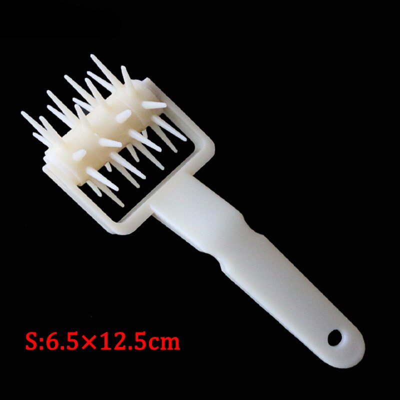 1PC DIY Plastic Pizza Cookies Dough Roller Pastry Pie Needle Wheels Cutter Sewing Machine Bread Hole Punch Baking Tools ZXH: S