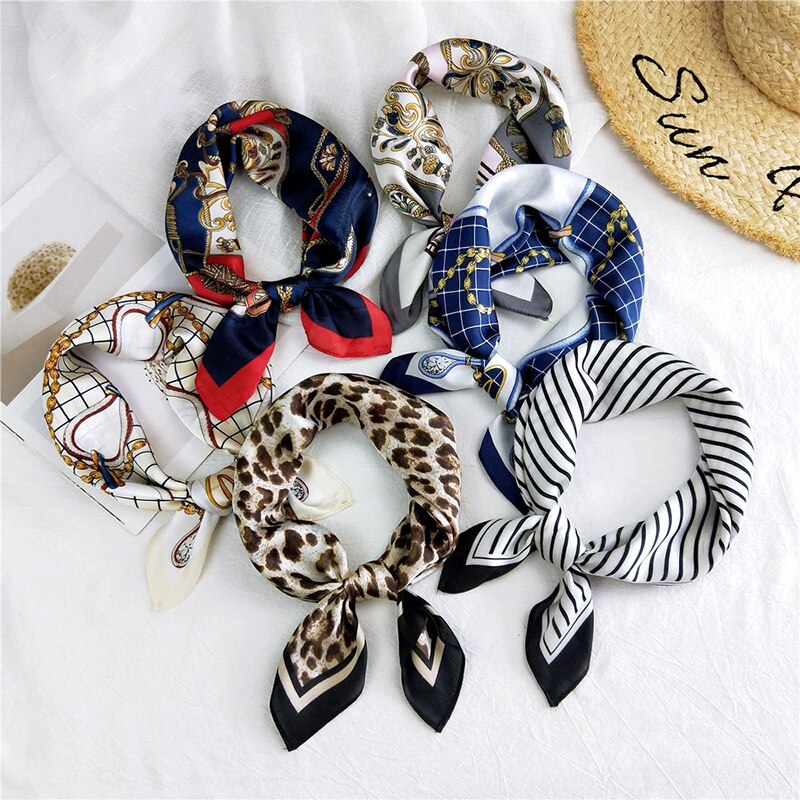 Foulard carré en soie imprimé pour femme, petit foulard de cou, bandeau pour cheveux, foulard, foulard, bandana, châle