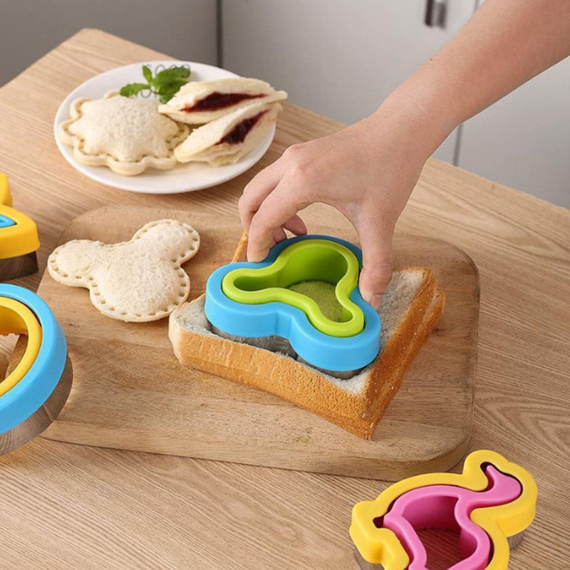 Sandwich Cutter for Kids Biscuit Cutter Uncrustables Sandwich Maker DIY Mold Cutters Food Picks for Kid Lunch Lunchbox Bento Box